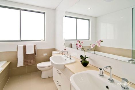 Property photo of 25 Rowlison Parade Cammeray NSW 2062