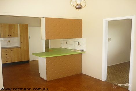 Property photo of 11 Wallangarra Road Stanthorpe QLD 4380