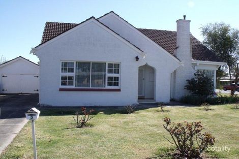 2 Hetherington Ave, Penola, SA 5277