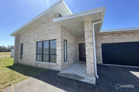 3 Retreat Cl, Old Bar, NSW 2430