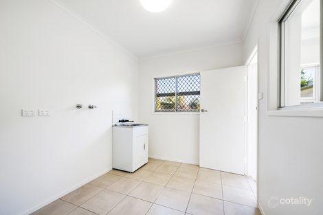 Property photo of 1 Pharlap Parade Ooralea QLD 4740