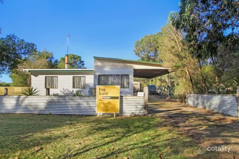 Property photo of 39 Hollands Landing Road Hollands Landing VIC 3862
