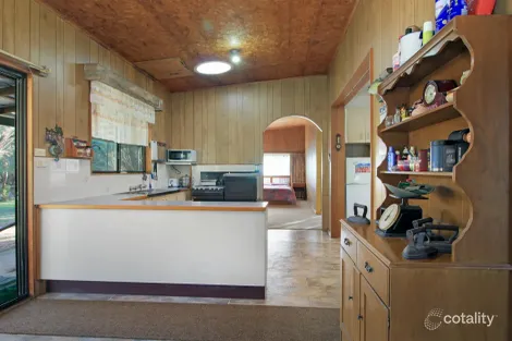 Property photo of 39 Hollands Landing Road Hollands Landing VIC 3862