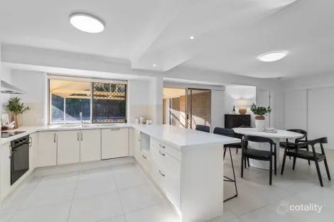 Property photo of 18 Corella Place Runcorn QLD 4113