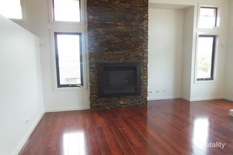 Property photo of 35 Primula Boulevard Gowanbrae VIC 3043