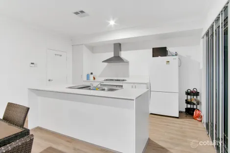 Property photo of 7 Ballard Way Anketell WA 6167