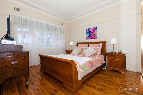 Property photo of 19 Frederick Street Pendle Hill NSW 2145