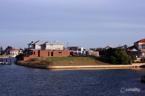Property photo of 33 Picaroon Place Halls Head WA 6210