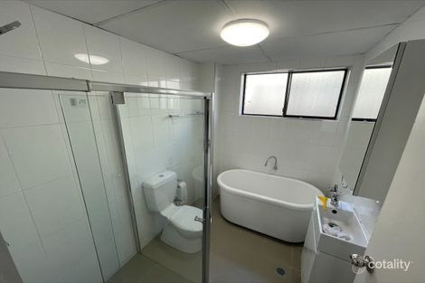 Property photo of 2/76 Corrimal Street Wollongong NSW 2500