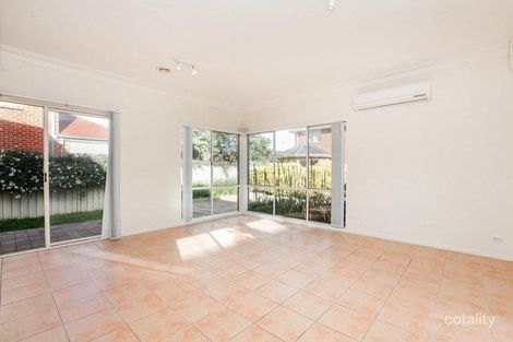Property photo of 7 Braelands Close Caroline Springs VIC 3023