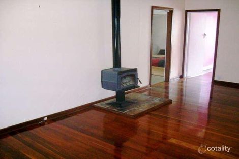 Property photo of 9 Russell Road Burekup WA 6227