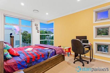 Property photo of 1 Kestrel Place Bella Vista NSW 2153