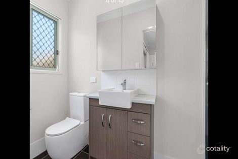 Property photo of 35 Stanley Terrace Wynnum QLD 4178