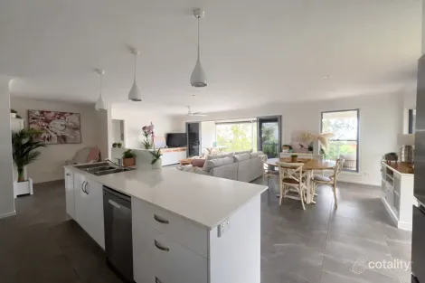 Property photo of 82 Contour Road Tamborine Mountain QLD 4272