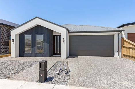 Property photo of 14 Glenlyon Road Donnybrook VIC 3064