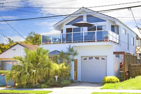 26 Griffin Rd, North Curl Curl, NSW 2099