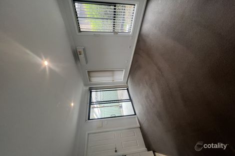 Property photo of 35 Kathleen White Crescent Killarney Vale NSW 2261