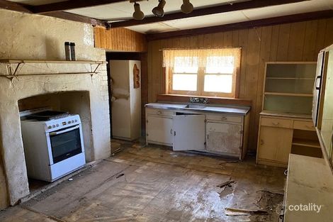 Property photo of 28 Burlong Road Northam WA 6401