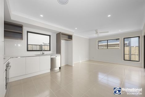 Property photo of 6 Essence Glade Blacktown NSW 2148