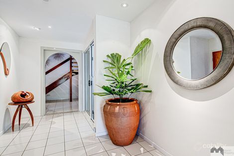 57 Satellite St, Clifton Beach, QLD 4879