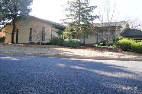 Property photo of 2 Becke Place Garran ACT 2605