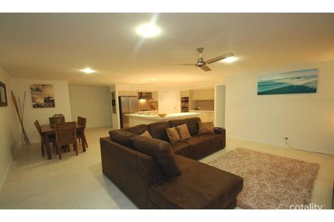 Property photo of 72 Greathead Road Ashfield QLD 4670