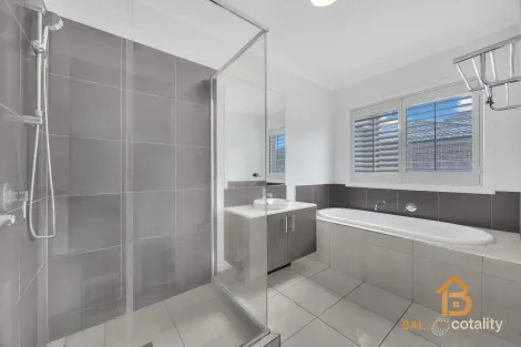 Property photo of 14 Verdant Road Truganina VIC 3029