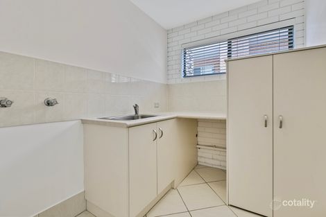 Property photo of 5/21 Boolarong Crescent Alexandra Headland QLD 4572