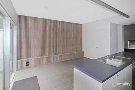 Property photo of 10 Blanche Street Collingwood VIC 3066