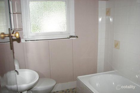 Property photo of 19 Burrawong Crescent Elderslie NSW 2570