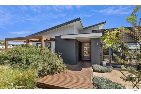 24 Maroubra St, Armstrong Creek, VIC 3217