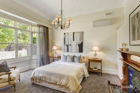 Property photo of 1 Radnor Street Camberwell VIC 3124