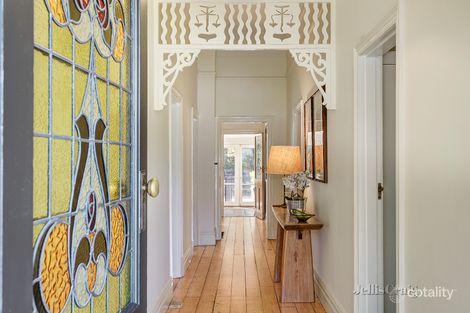 Property photo of 1 Radnor Street Camberwell VIC 3124