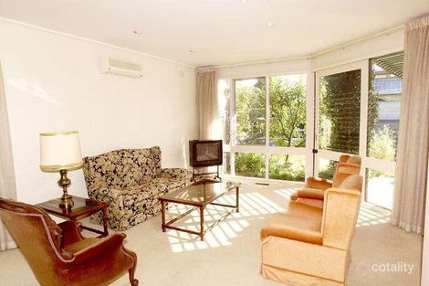 Property photo of 1/82 Adeney Avenue Kew VIC 3101