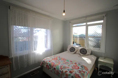 Property photo of 29 Allenby Road Orange NSW 2800