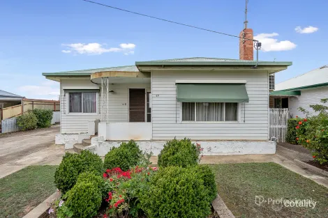 69 Majorca Rd, Maryborough, VIC 3465