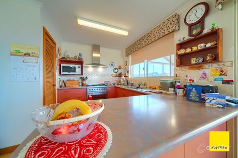 Property photo of 6 Woolcott Street Mount Clarence WA 6330