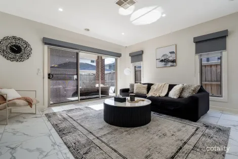 Property photo of 24 Rowena Way Mickleham VIC 3064
