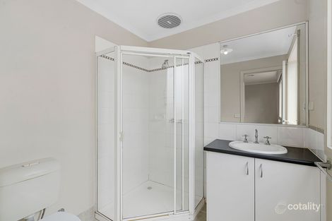 Property photo of 43 The Glades Taylors Hill VIC 3037