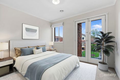 Property photo of 43 The Glades Taylors Hill VIC 3037