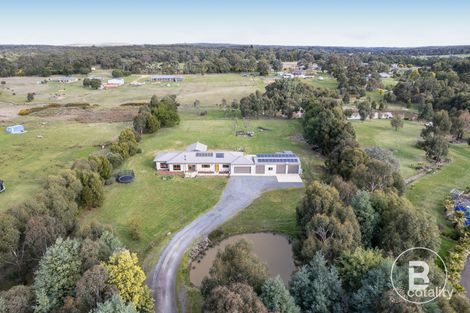 74 Taemore Cl, Haddon, VIC 3351