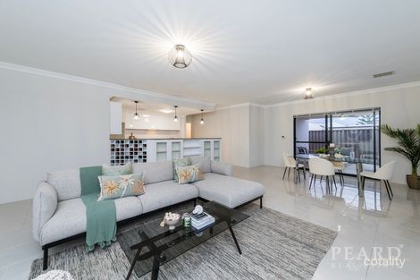 Property photo of 22 Blackpool Promenade Iluka WA 6028