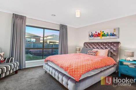 Property photo of 26 Timbertop Boulevard Officer VIC 3809