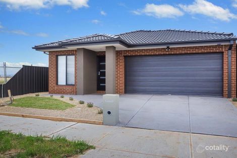 Property photo of 32 Guthrie Drive Melton South VIC 3338