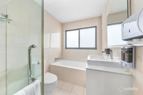 Property photo of 10 Bowaga Circuit Villawood NSW 2163