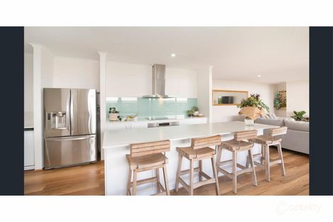 Property photo of 25 Hirono Loop Dunsborough WA 6281