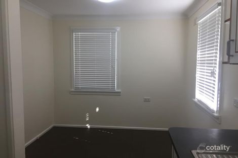 Property photo of 32 Bangaroo Avenue Dapto NSW 2530