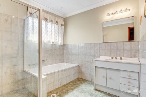 Property photo of 17 Clemenceau Crescent Tanilba Bay NSW 2319