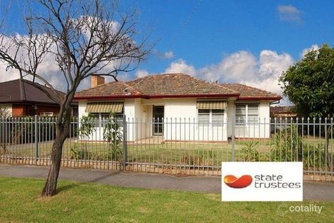 4 Whitelaw St, Reservoir, VIC 3073