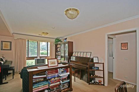 Property photo of 14 Buckley Circuit Kambah ACT 2902